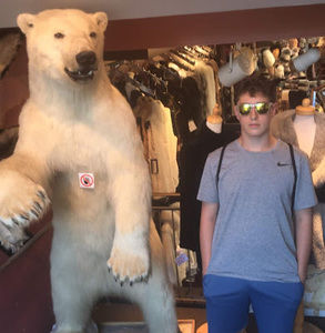 Meet your Posher, Eli